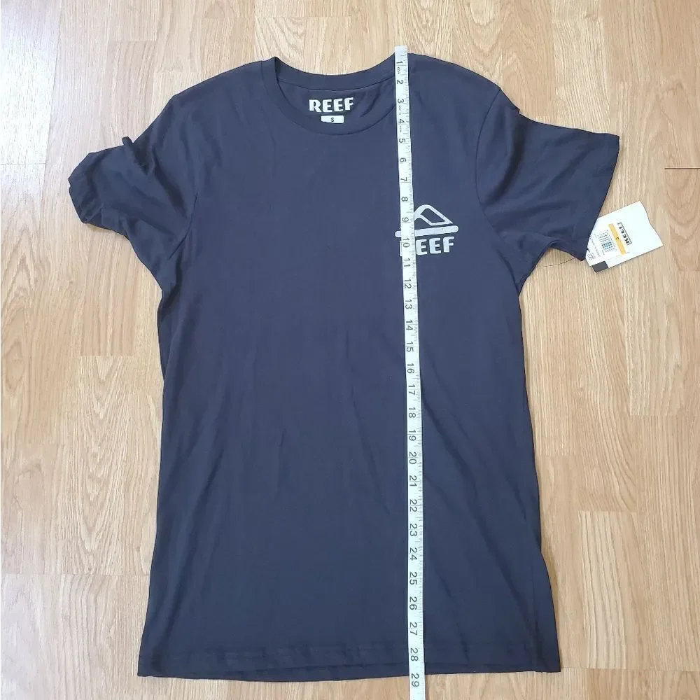 Reef Jamison Graphic T-shirt Sz Small